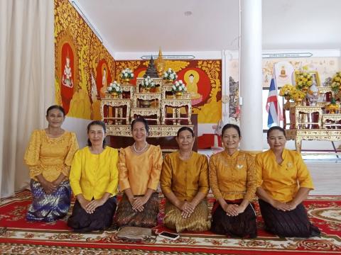 พิธีเจริญพระพุทธมนต์เฉลิมพระเกียรติถวายพระพรชัยมงคลเเด่ พระบาทสมเด็จพระเจ้าอยู่หัวฯ