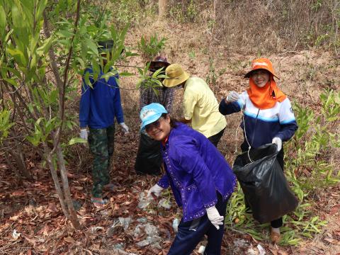 จัดกิจกรรม Big Cleaning Day