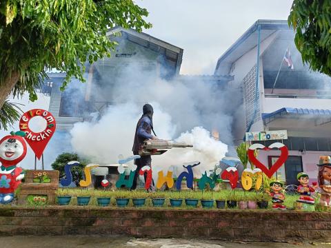 โครงการพ่นหมอกควันกำจัดยุงลายและป้องกันโรคไข้เลือดออก ประจำปีงบประมาณ 2568