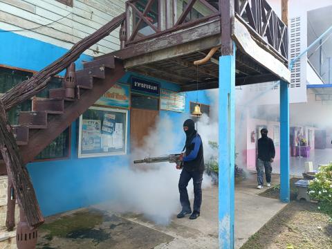 โครงการพ่นหมอกควันกำจัดยุงลายและป้องกันโรคไข้เลือดออก ประจำปีงบประมาณ 2568