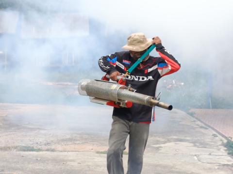 โครงการพ่นหมอกควันกำจัดยุงลายและป้องกันโรคไข้เลือดออก ประจำปีงบประมาณ 2568
