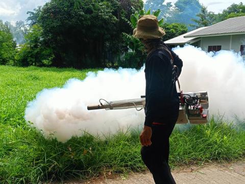 โครงการพ่นหมอกควันกำจัดยุงลายและป้องกันโรคไข้เลือดออก วันที่ 2 ประจำปีงบประมาณ 2568