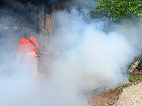 โครงการพ่นหมอกควันกำจัดยุงลายและป้องกันโรคไข้เลือดออก วันที่ 2 ประจำปีงบประมาณ 2568