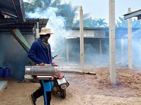 โครงการพ่นหมอกควันกำจัดยุงลายและป้องกันโรคไข้เลือดออก วันที่ 4 ประจำปีงบประมาณ 2568