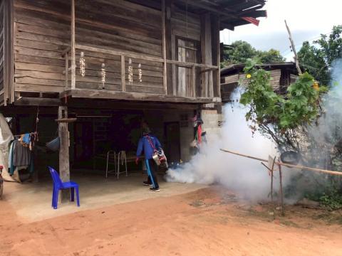 โครงการพ่นหมอกควันกำจัดยุงลายและป้องกันโรคไข้เลือดออก วันที่ 10 ประจำปีงบประมาณ 2568